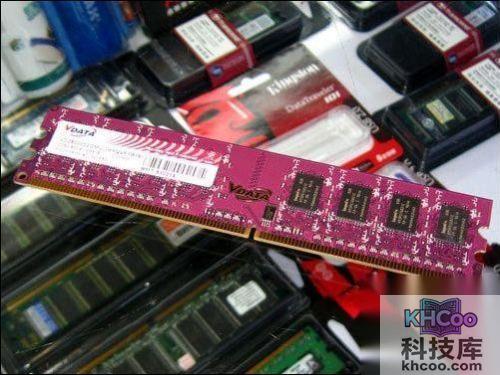 威刚2G DDR2 800万紫千红