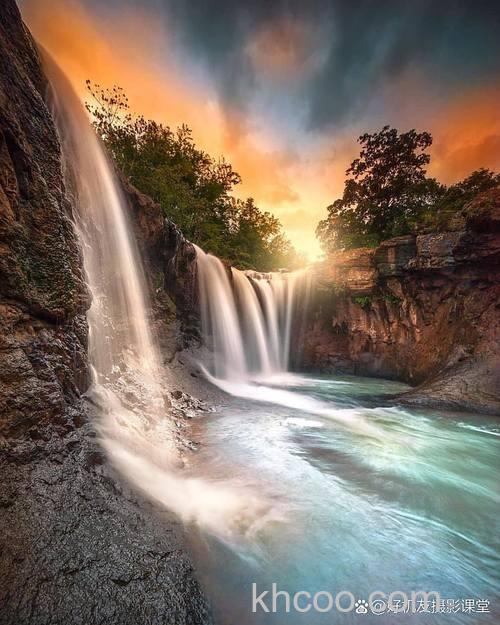 流水长曝需要什么光线