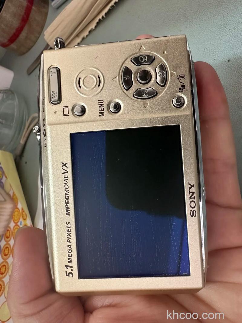 sonydsct5相机怎么样?超高像素超强变焦的数码相机