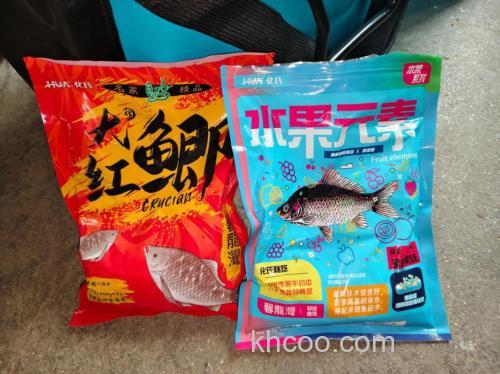 用饵料钓草鱼好还是玉米好？