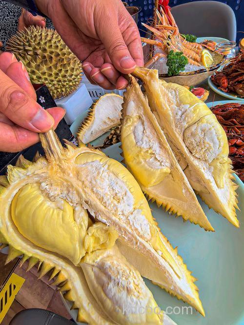 榴莲钓鳙鱼,吃榴莲可以吃虾和鲍鱼吗