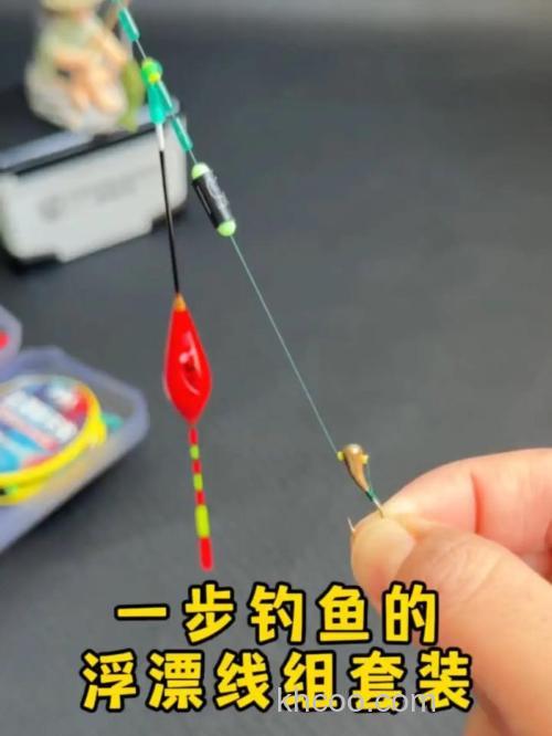 朝天钩与台钓漂如何搭配？