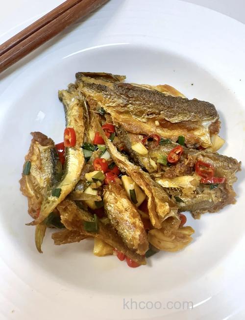 白条鱼吃什么多