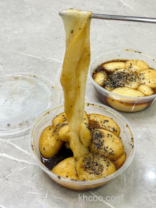 拉丝粉能直接占麻团吗？