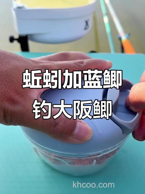 蚯蚓蘸蓝鲫钓鱼效果好？