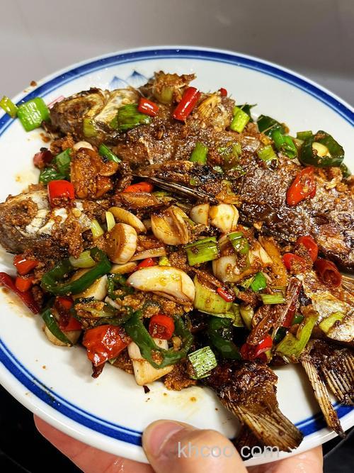 野生小鲫鱼的家常做法