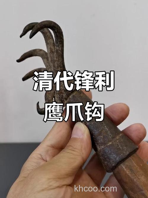 鹰爪钩装什么饵料钓鱼？