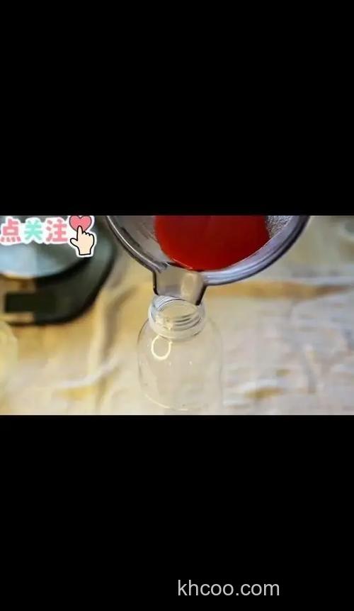 钓鲢鳙鱼饵料里加白醋还是加老陈醋？