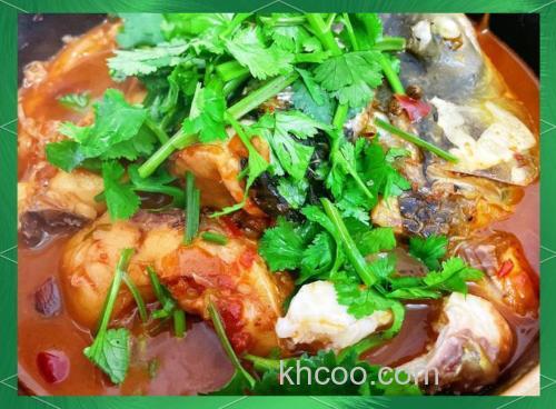 炖鱼放青辣椒为的是什么？