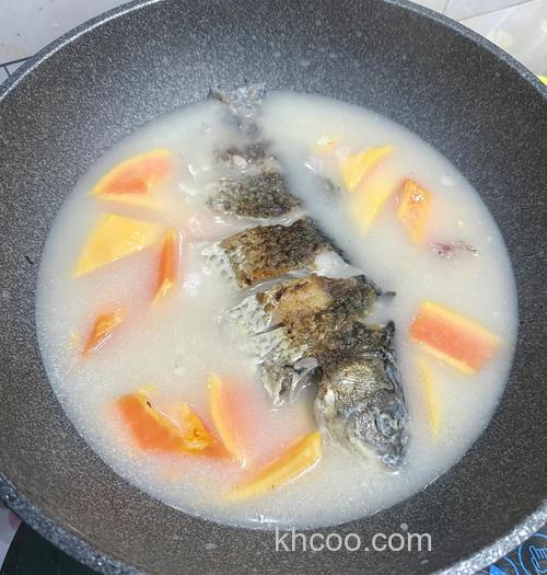 冬季这样钓鲫鱼天天喝鱼汤