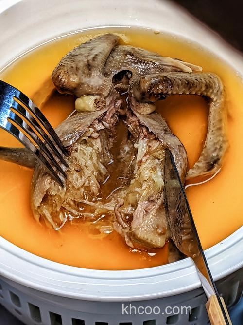 跪求鲤鱼的做法。还有白条鸡的做法本人不会做饭。