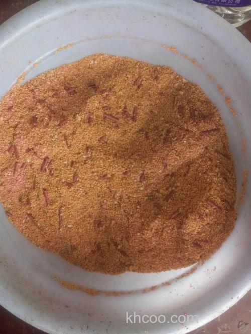 酒糟做鱼饵还用加诱食剂吗？