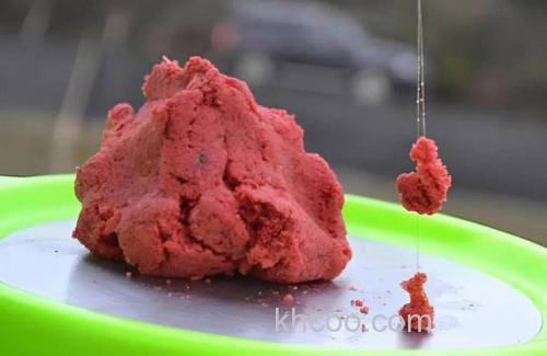 双色天窝怎么开拉饵？