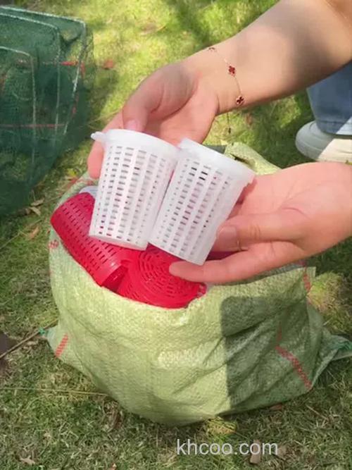 制作地笼饵料包