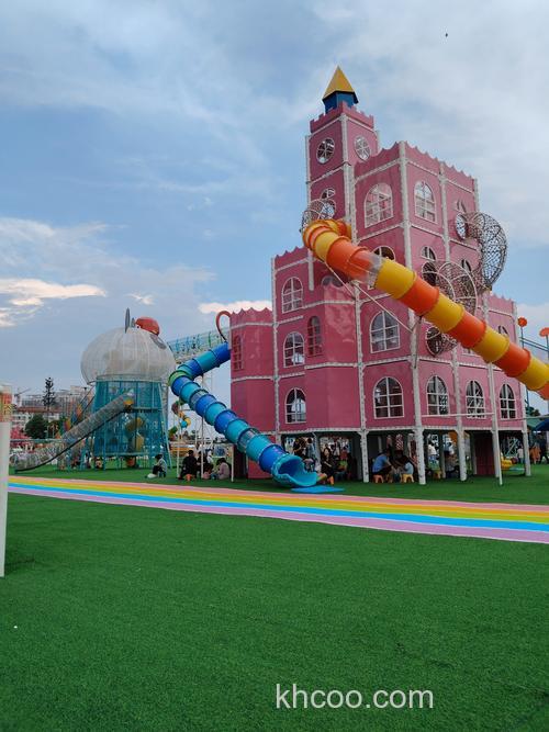 万瑞森林乐园相临景点