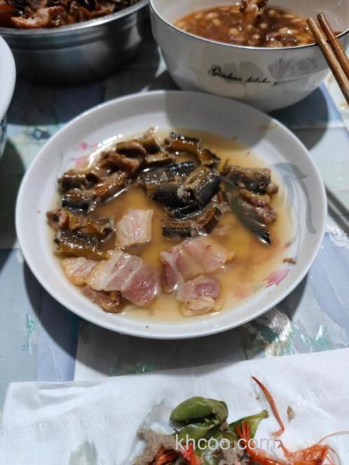 咸肉能钓鱼吗？