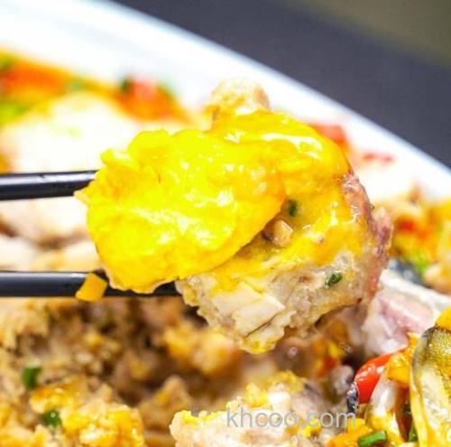 请问各位钓鱼高手以下配料是不是钓鲫鱼的最好配料？牛B鲫、VB钓得多、甜玉米香精、麝香王、丁香、白糖、米