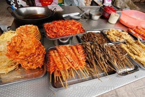 澄江禄充风景区特色小吃？