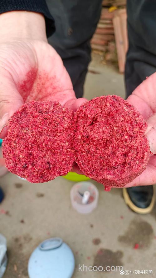 苹果汁开饵钓鱼？