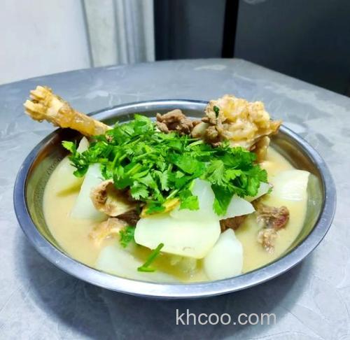 鲫鱼羊肉汤的正宗做法？