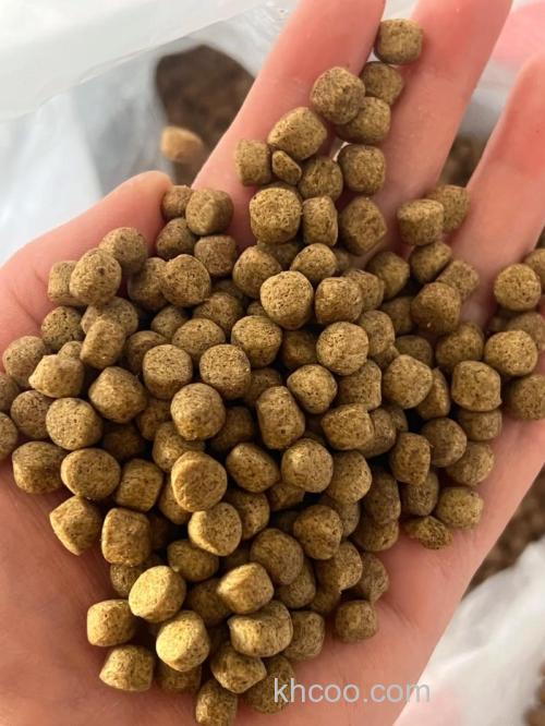 今年通威草鱼词料怎样五至七斤的饵料系数好多？