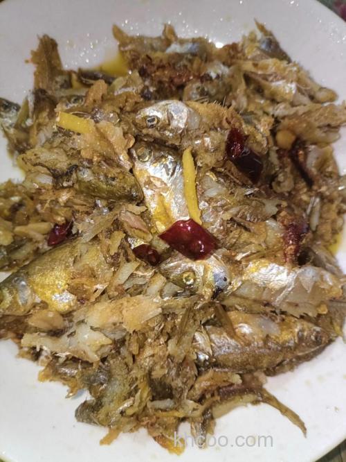 碎烧鲤鱼怎么做？