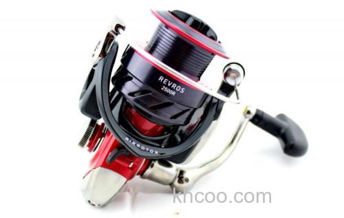 红色依旧 DAIWA REVROS 纺车轮 RAPALA特别版_0