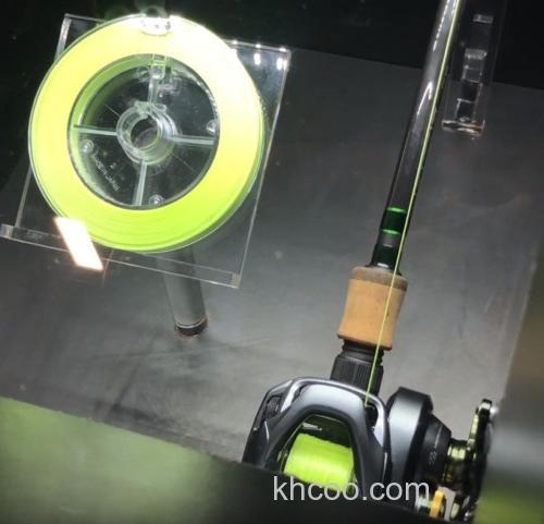 夜晚中的荧光 PowerPro Moon Shine 可发光PE线_1