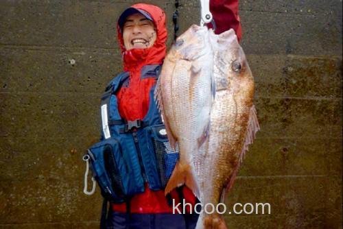 新追加AbuGarcia Salty Stage PRM Shore Red 红鲷鱼竿_3