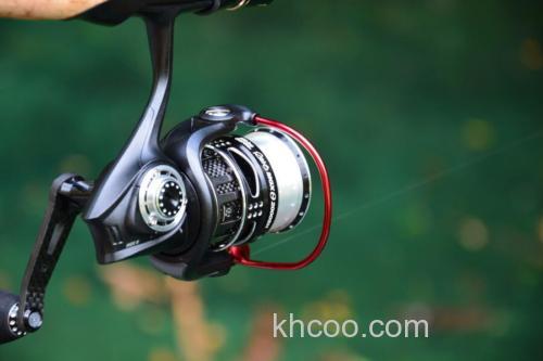 正式来临 2020 AbuGarcia REVO MGX THETA 轻量纺车轮_1