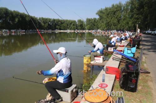 经常参加钓鱼比赛的都是哪些人？